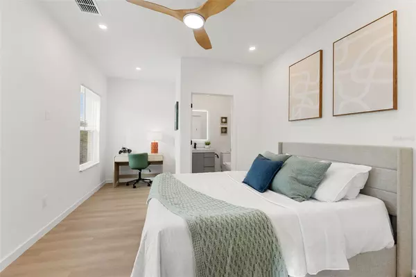 St Petersburg, FL 33705,2108 4TH ST S