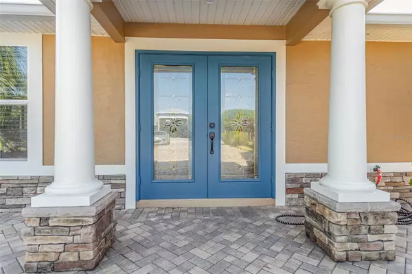 Polk City, FL 33868,751 MEANDERING WAY