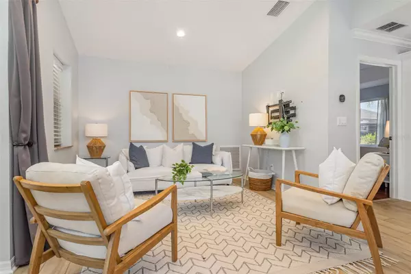 Polk City, FL 33868,751 MEANDERING WAY