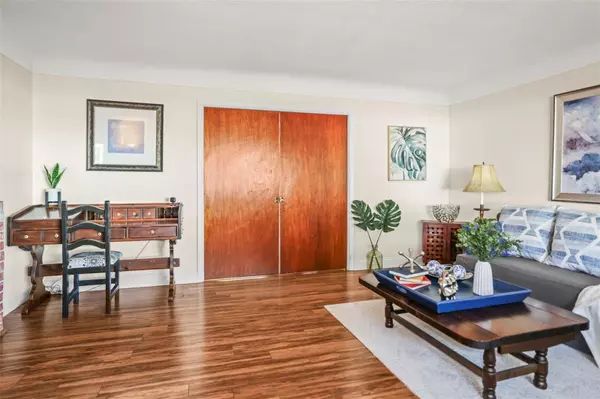 Seminole, FL 33776,13494 BELLEWOOD AVE