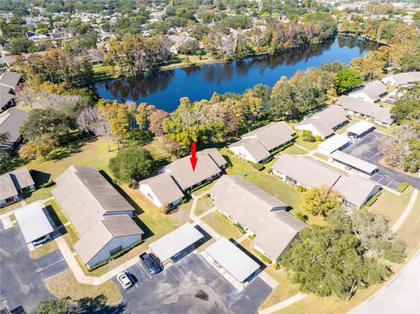 Clearwater, FL 33763,2502 LAURELWOOD DR #3B