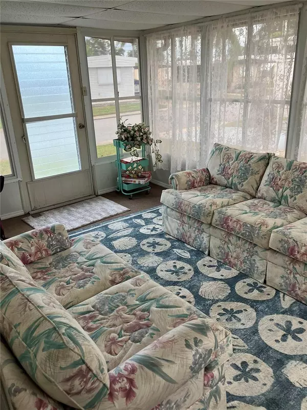 Holiday, FL 34690,3336 CHATFORD DR