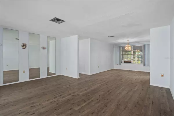 Port Richey, FL 34668,7240 CHERRY LAUREL DR