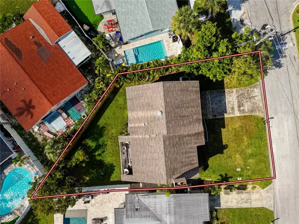 Indian Rocks Beach, FL 33785,503 JANICE PL