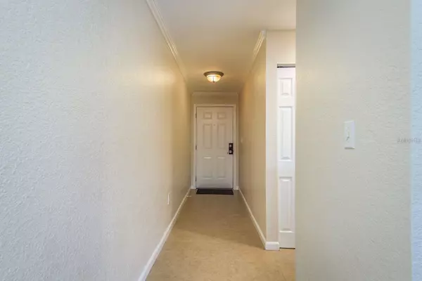 Largo, FL 33773,12293 SAILWINDS DR #206