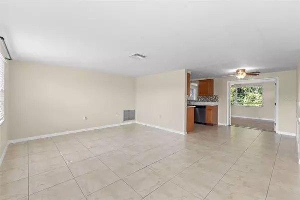 New Port Richey, FL 34652,5053 MECASLIN DR