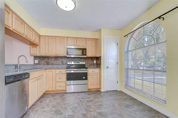 Brandon, FL 33511,602 FIELDCREST DR