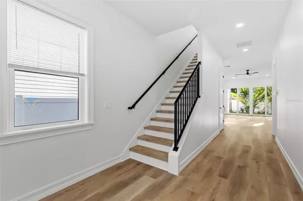 St Petersburg, FL 33709,3801 71ST ST N