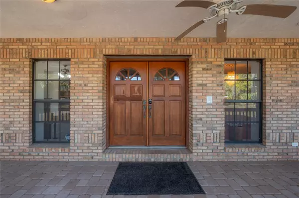 Dover, FL 33527,9826 GALLAGHER RD