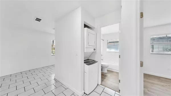 Tampa, FL 33612,1204 E SENECA AVE #A