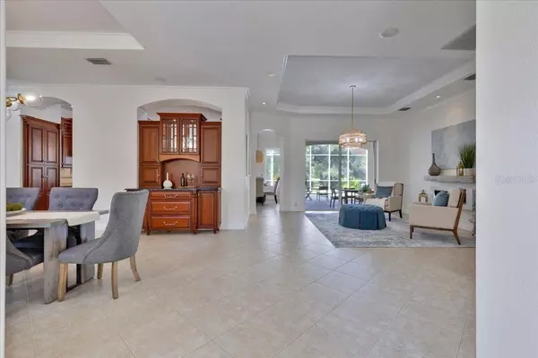 Tampa, FL 33626,9814 EMERALD LINKS DR