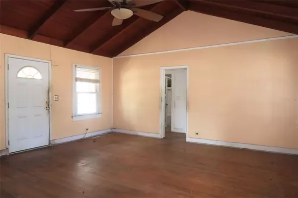 Tampa, FL 33609,215 S BEVERLY AVE