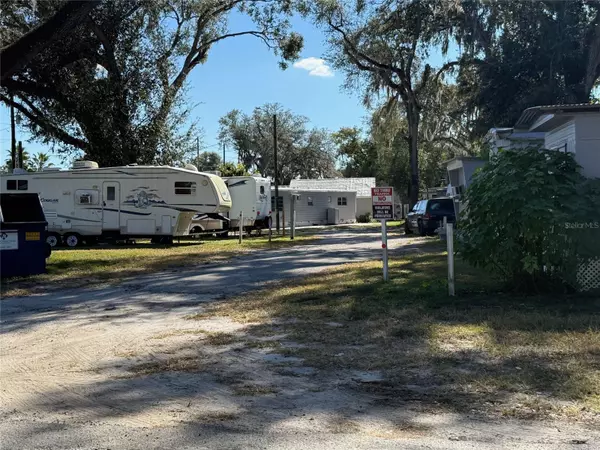 Zephyrhills, FL 33542,4233 GALL BLVD