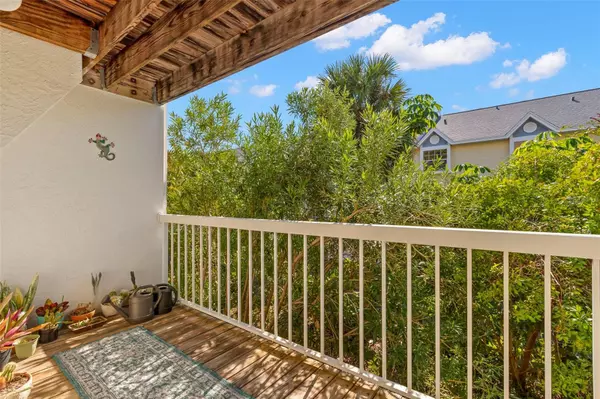 Tierra Verde, FL 33715,391 MADEIRA CIR