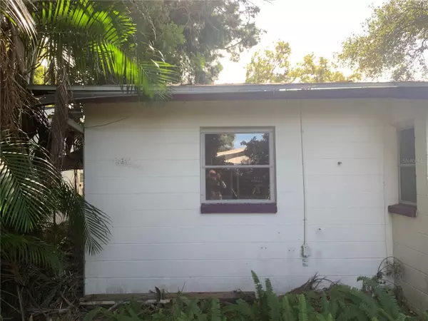 St Petersburg, FL 33710,5435 18TH AVE N