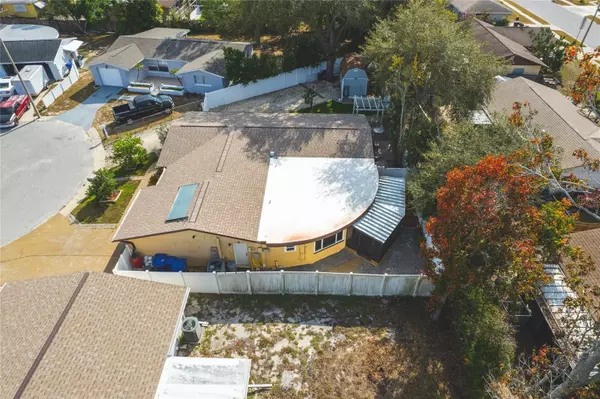 Holiday, FL 34691,2527 OHIO PL