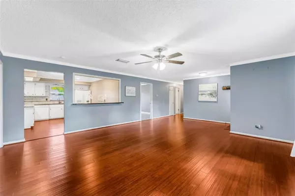 Lakeland, FL 33813,424 FOREST GLEN AVE