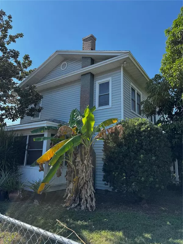 St Petersburg, FL 33711,4100 1ST AVE S