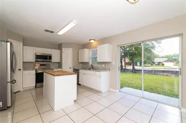 Kissimmee, FL 34758,677 MILAN DR