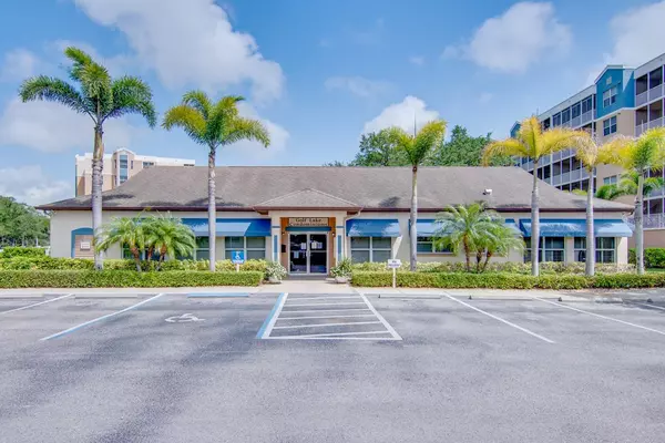 Largo, FL 33771,960 STARKEY RD #5504