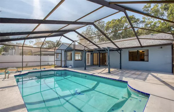 Clearwater, FL 33760,1925 BROOKSTONE WAY