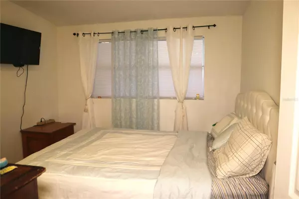 Tampa, FL 33619,1823 CADILLAC CIR