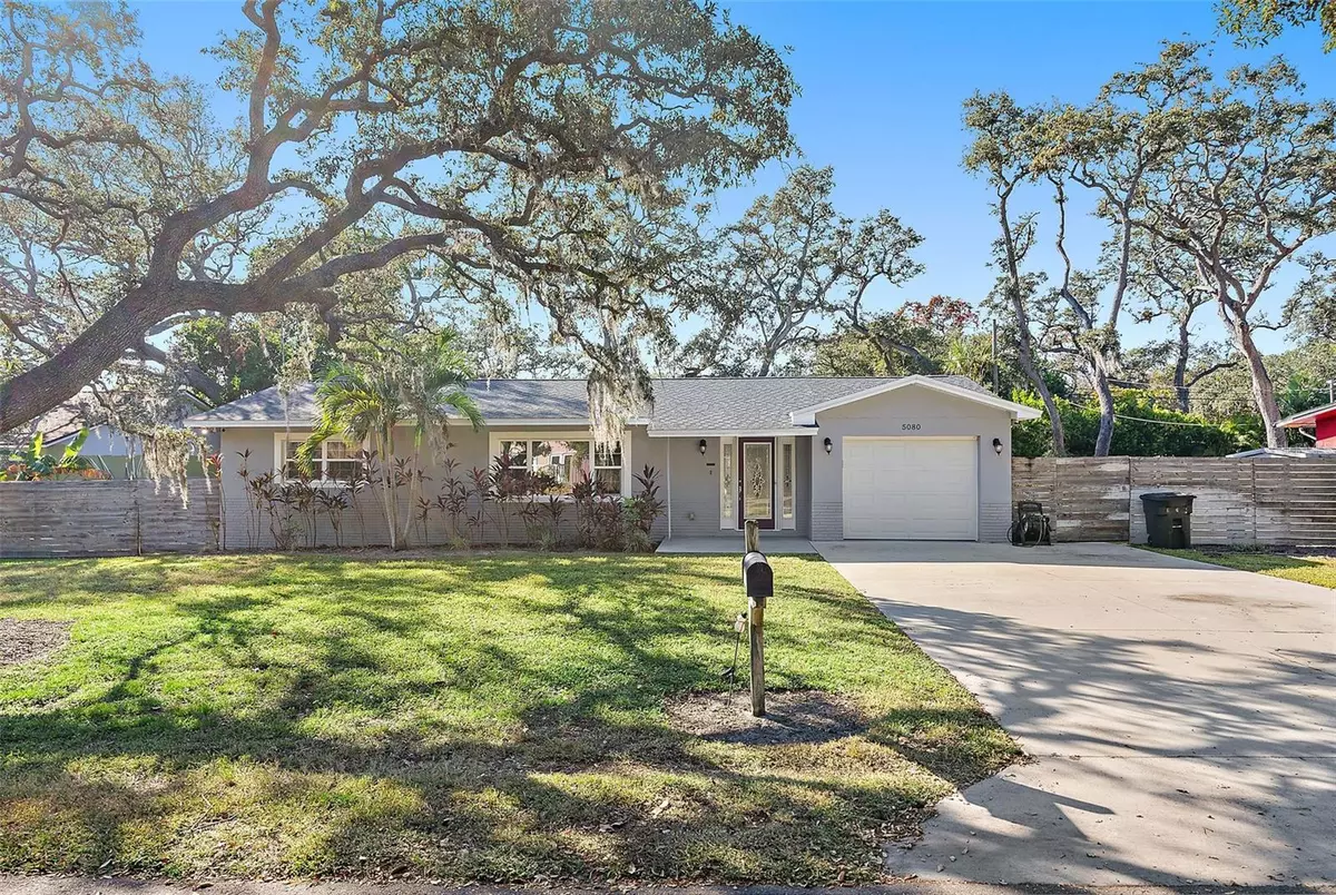 St Petersburg, FL 33708,5080 OAKLAWN LN