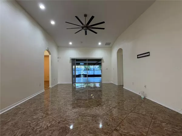 Riverview, FL 33578,10214 SUMMER AZURE DR