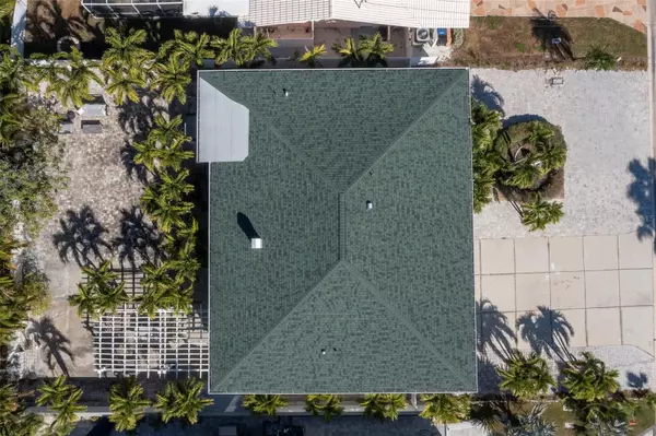 Belleair Beach, FL 33786,2710 HIBISCUS DR W