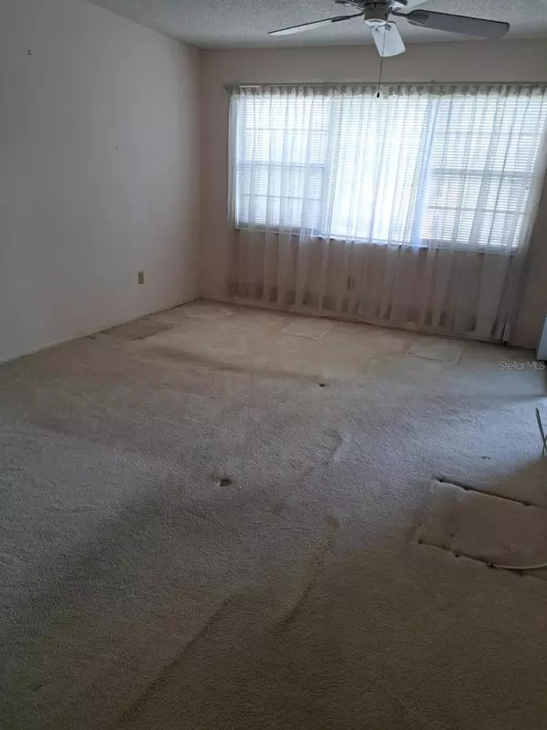 St Petersburg, FL 33709,7951 58TH AVE N #208