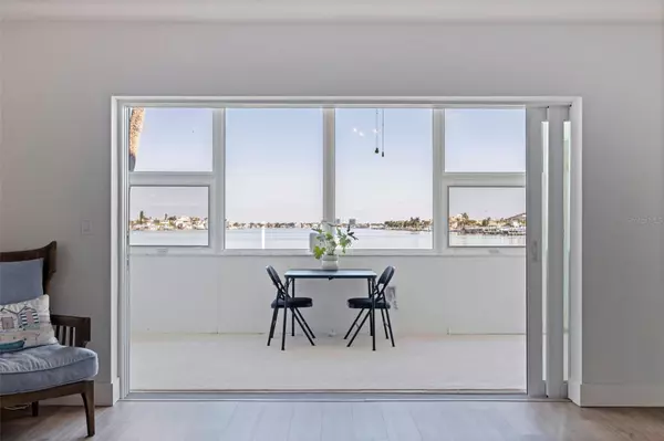 St Pete Beach, FL 33706,5555 GULF BLVD #115