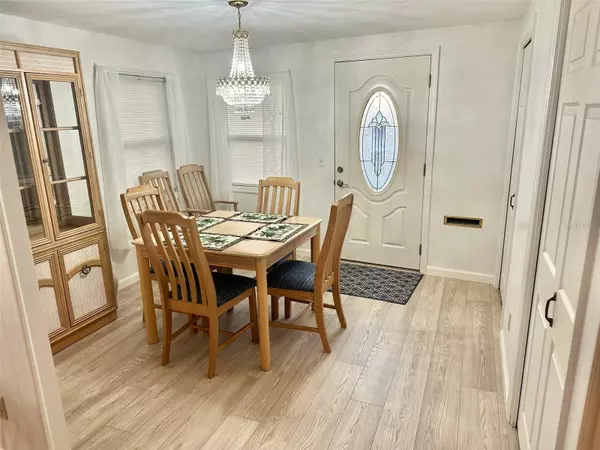 Largo, FL 33771,2000 E BAY DR #83