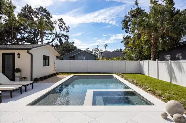 Tampa, FL 33602,706 W AMELIA AVE