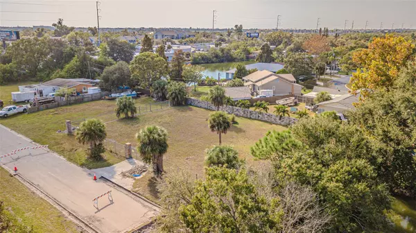 Seminole, FL 33777,7598 90TH ST