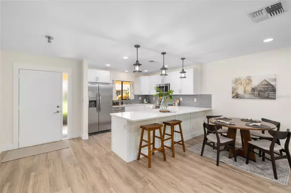 Clearwater, FL 33763,2561 OAKLEAF LN #40B