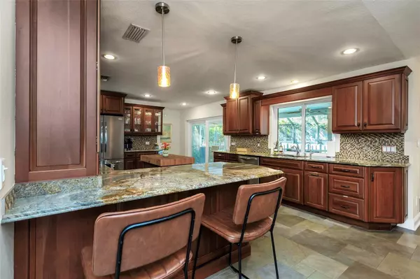 Safety Harbor, FL 34695,2079 SWAN LN