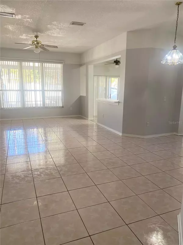 Tampa, FL 33614,8855 CYPRESS HAMMOCK DR