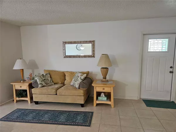 Sun City Center, FL 33573,304 GRAYSTON PL