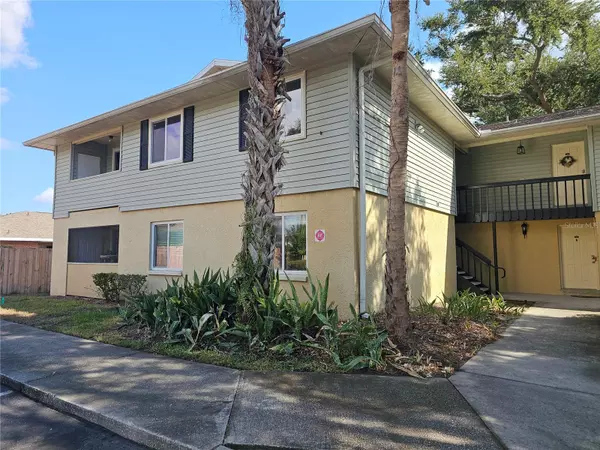 247 THORN TREE PL ##247, Brandon, FL 33510