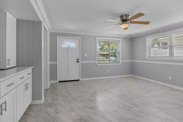 St Petersburg, FL 33710,5611 BURLINGTON AVE N