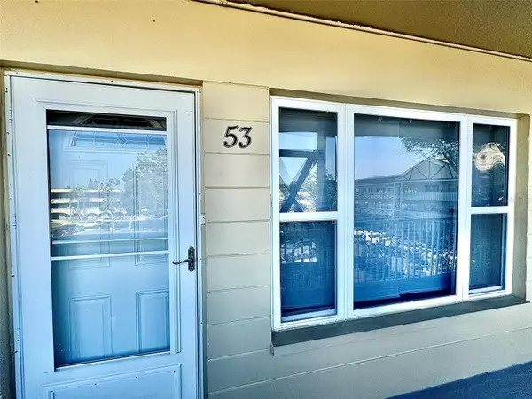 Clearwater, FL 33763,2463 BRAZILIA DR #53