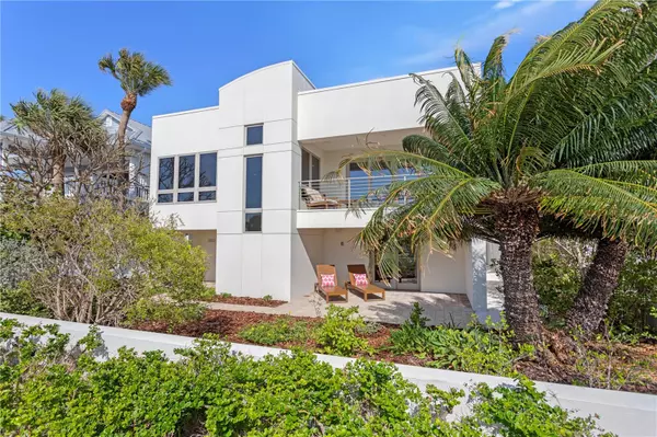 St Pete Beach, FL 33706,2003 GULF WAY