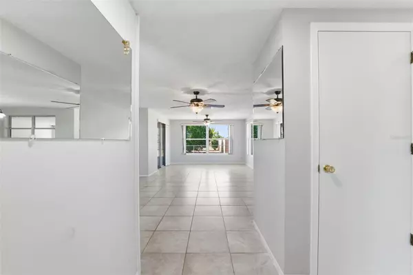 Port Richey, FL 34668,10521 OAK HILL DR