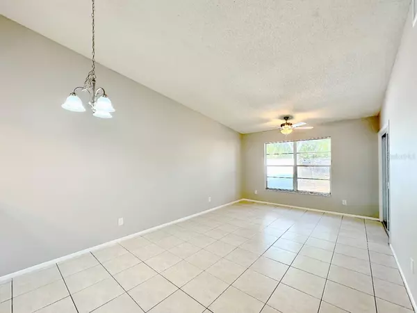 St Petersburg, FL 33709,7135 PARKSIDE VILLAS DR N