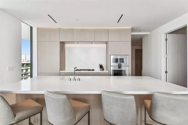 Tampa, FL 33602,1000 WATER ST #2202