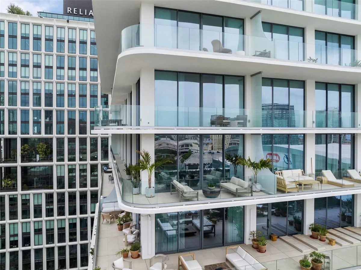 Tampa, FL 33602,1000 WATER ST #1103