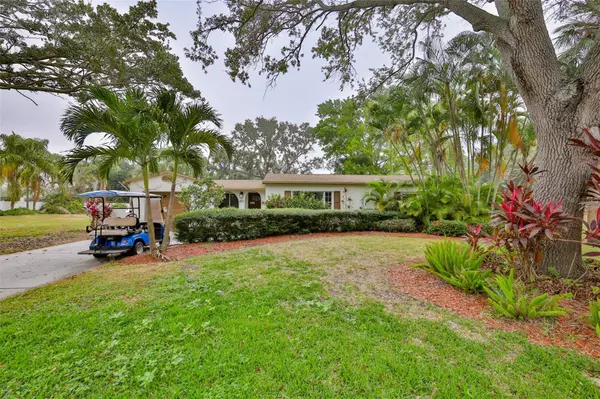 St Petersburg, FL 33704,456 RAFAEL BLVD NE