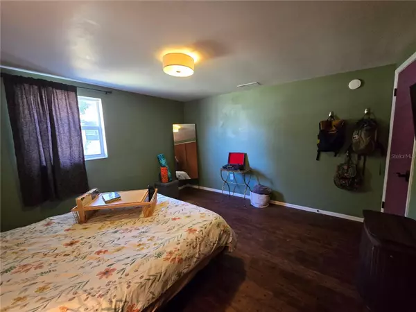 Zephyrhills, FL 33541,37300 TEMPLE AVE