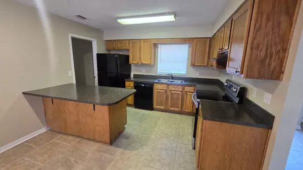 Lakeland, FL 33801,2615 ROXIE AVE