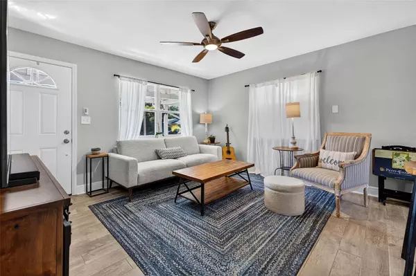 St Petersburg, FL 33710,5717 2ND AVE N